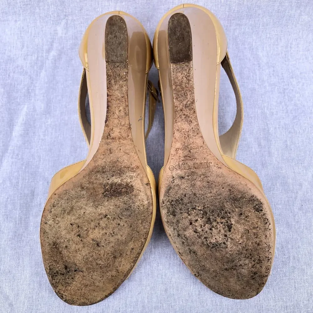 Jimmy Choo Shoes Tan Patent Leather T Strap Wedge Sandal Made in Italy Flawed 39